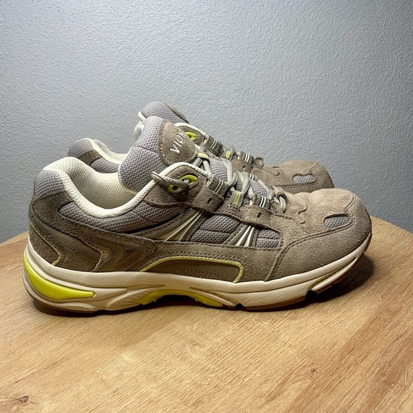 Vionic 23 Walk Classic Stone - Picture 4 of 8